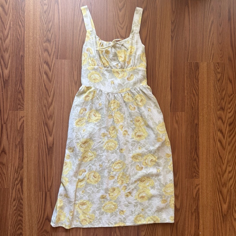 Floral Smocked Midi Dress Size Small